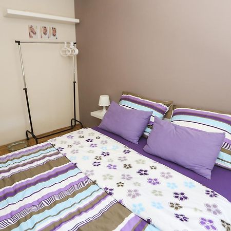 نوفي ساد Modern Apartment With Free Parking المظهر الخارجي الصورة